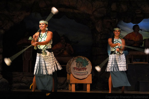 Hula Dancers with Poi Balls