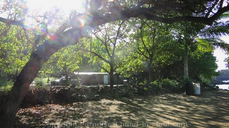 Picture of a house at Honolua Bay, Maui.