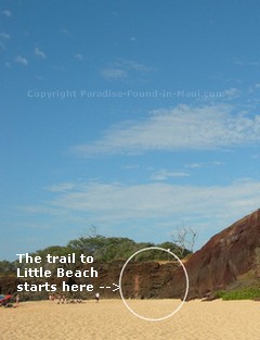 Picture of the start of the trail to Little Beach Maui at the base of the Pu'u Ola'i cinder cone at the north end of Big Beach