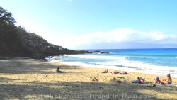 Picture of shade at Mokule'ia Bay, Slaughterhouse Beach, Kapalua, Maui, Hawaii