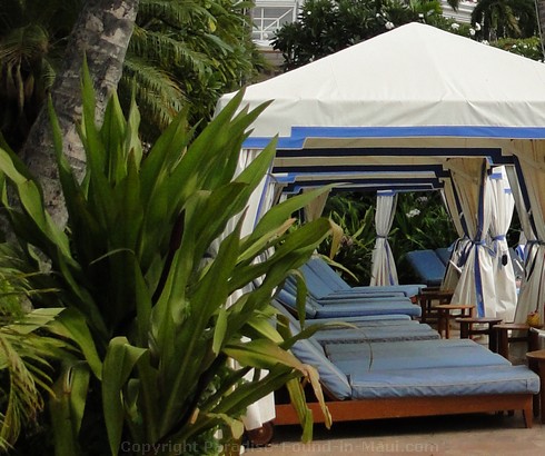 Picture of the poolside cabanas at the Grand Wailea Hotel.