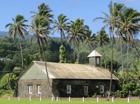 Picture of Keanae Congressional Church.