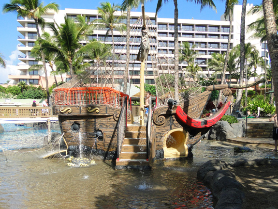 Hotels in maui kids pool