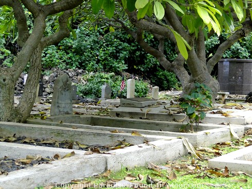 Picture of cemetery at Keawalai Church, Maui Hawaii.