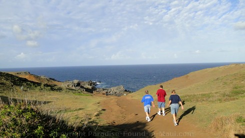 Picture of the hike to the Nakalele Blowhole on Maui, Hawaii