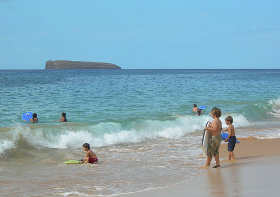 Best Maui Beaches for Boogie Boarding