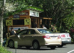 Huelo Roadside Stand