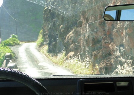 Picture of narrow roads, making for scary driving!