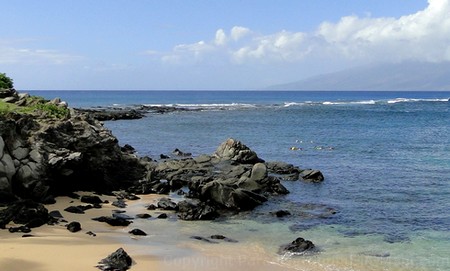Picture of snorkeling in Maui at Kapalua Beach.