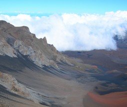 haleakala volcano crater