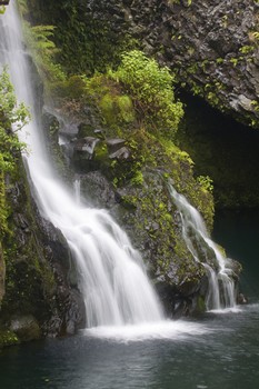 Picture of waterfall near Hana, Maui.